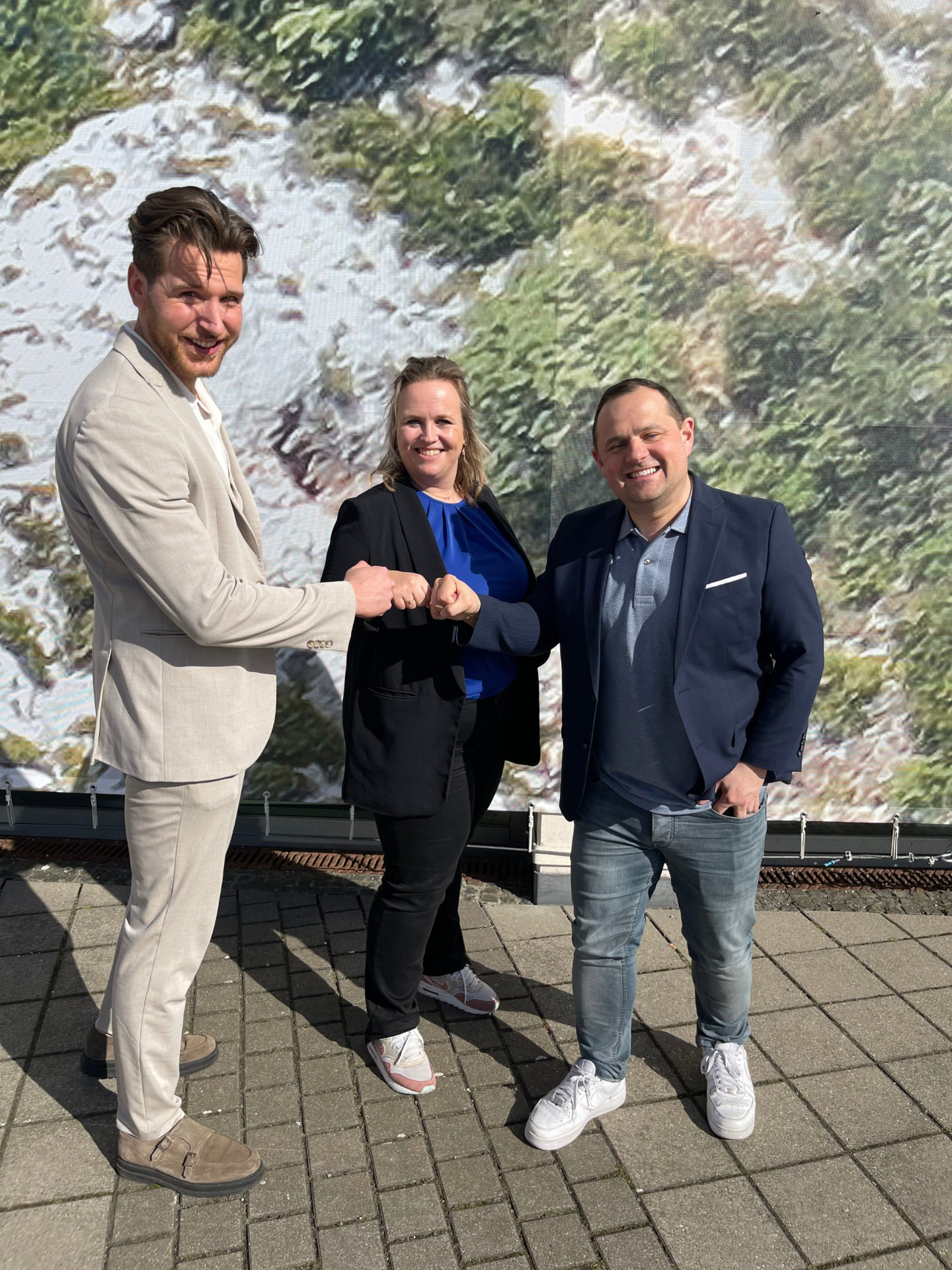 Marleen Rompen van Jaarbeurs met Kelvin en Steef van PitchBridge