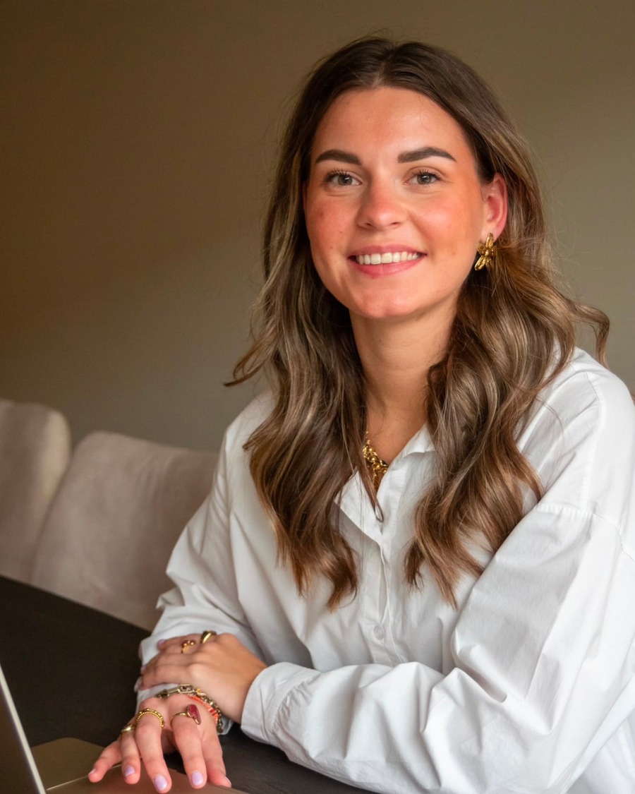 Dirkje Sanders – Sales & Marketing Support bij PitchBridge